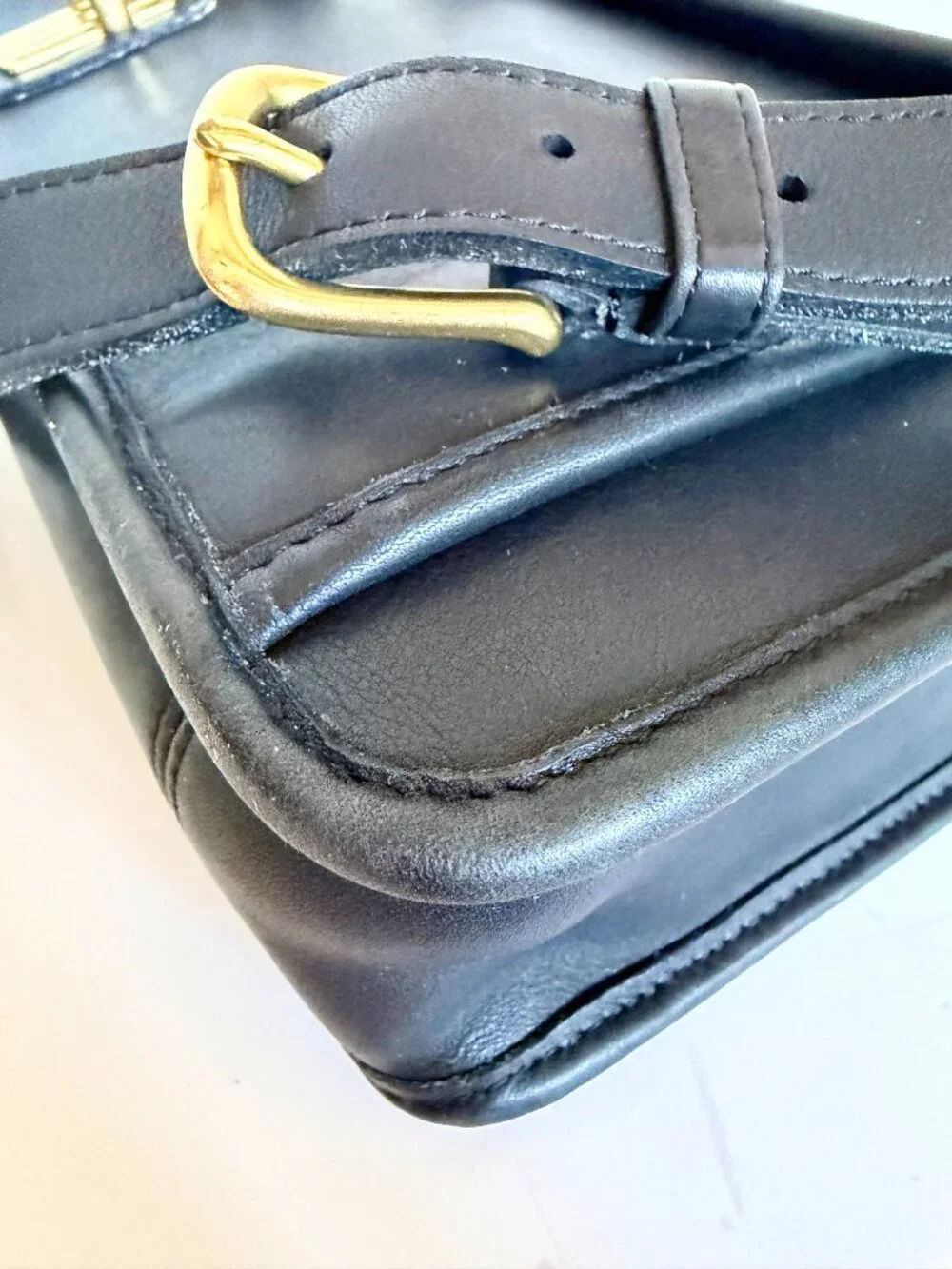 Vintage COACH Messenger Briefcase Bag, Style 5319, includes original strap